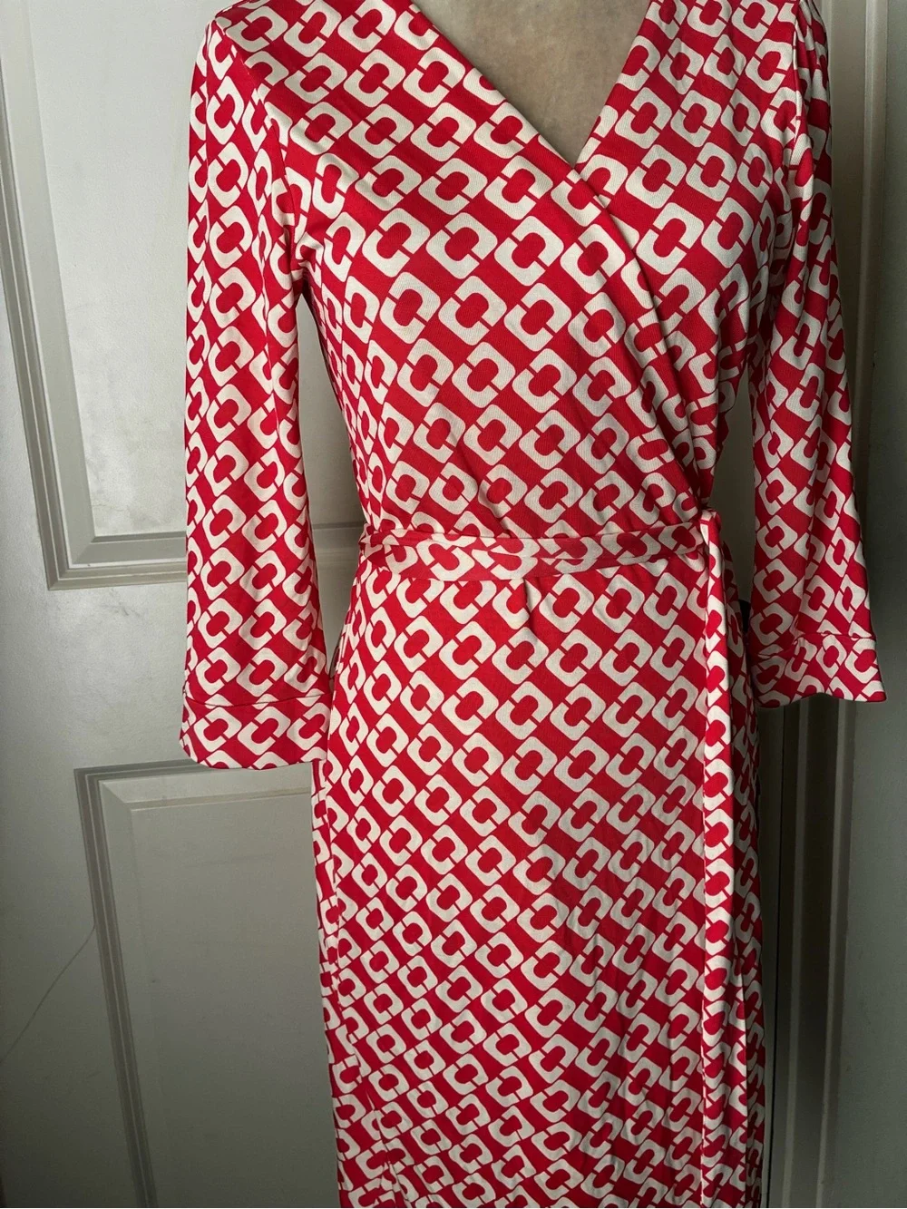 DVF Julian Two Silk Chain Print Wrap Dress 3/4 Sleeve Sz 12
